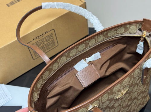 Coach* Designer bag (pre-order)